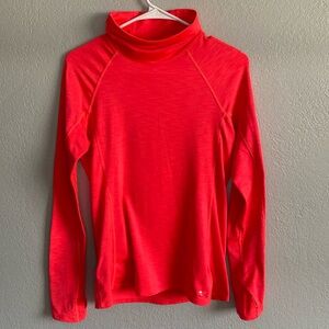 Under Armour fitted cold gear turtleneck